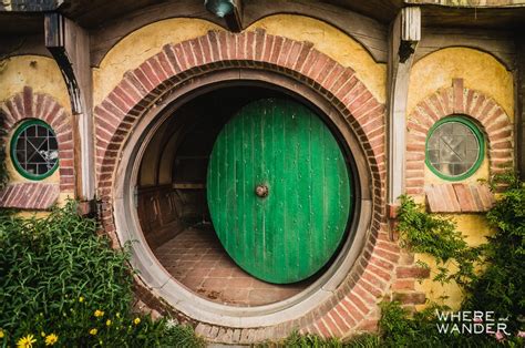 Roaming Hobbiton And The Shire Movie Set That Time I Was A Hobbit