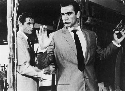 映画 007 シリーズ第1作 ドクター・ノオ （1962年）に出演したショーン・コネリーさん（右） ― スポニチ Sponichi Annex 芸能