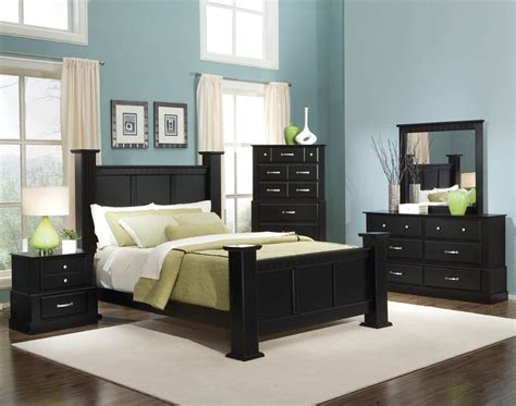 As we've seen today, the style possibilities are endless, regardless of the look. Decorate Your Bedroom with the Stylish Black lacquer ...