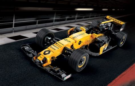 Renault Sport Formula One Team And Lego Join Forces Bricksfanz