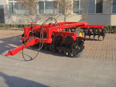 Bj Series Hydraulic Trailed Offset Middle Duty Disc Harrow For Hp Tractor China Bj