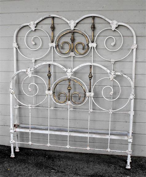 Antique Iron Bed 12 Cathouse Beds Antique Bed Frame Antique Iron