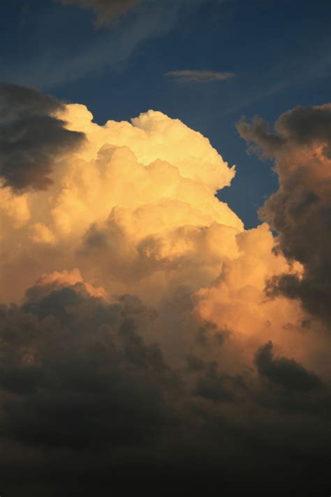 Layered Cumulus Cloud Free Stock Photo Public Domain Pictures