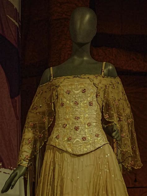 Closeup Of Padme Amidalas Meadow Picnic Dress From Star W Flickr