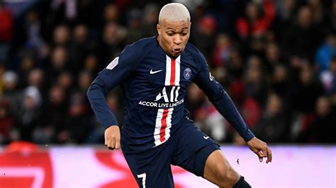 Kylian mbappe is used to coming up with the unexpected, and while it's yet to be seen if he'll do that in the transfer market, he did it on the pitch on friday night against brest. Real Madrid: Mbappé holding out for Zidane but open to ...