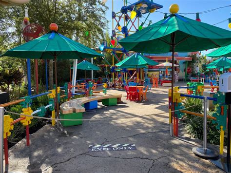 Photos Woodys Lunch Box Reopens With Totchos In Toy Story Land At