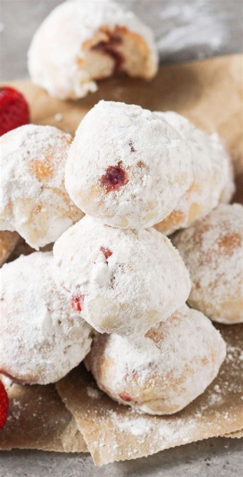 these 4 ingredient 90 calorie jelly filled donut holes are baked not fried they taste as