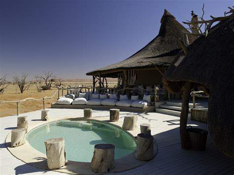 These 5 Luxury African Safari Resorts Will Take Your Breath Away
