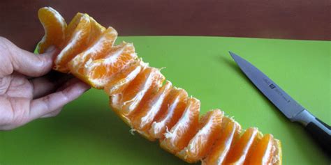 Alert You Are Peeling Oranges Wrong Photos With Images Food Hacks