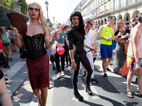 San Francisco Gay Pride Parades Around The World Pictures Cbs News
