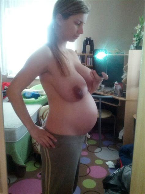 Great Pregnant Tits Selfie Porn Pic