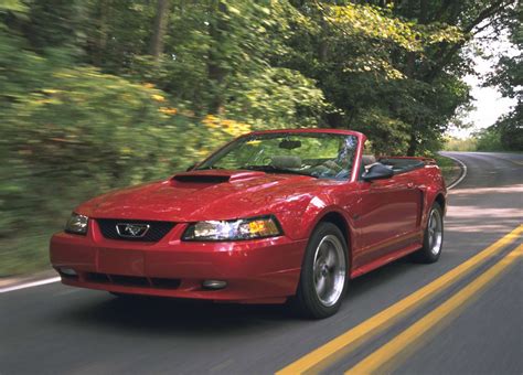 2001 Ford Mustang Gt Convertible Hd Pictures