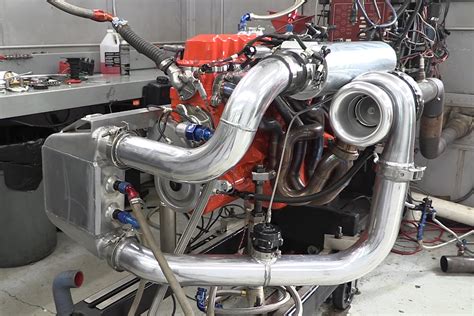 Video Building The Worlds Most Powerful Jeep Inline 6 Engine