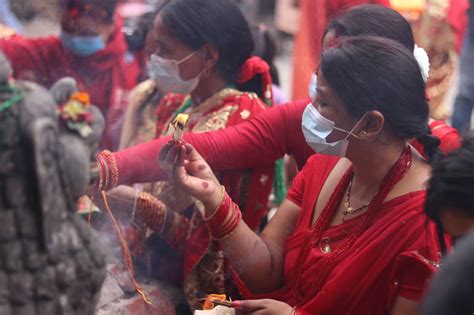 Teej Celebration At Pashupatinath Temple Photo Feature