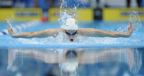 The next time you find yourself watching a women's swimming event, keep an eye out for these fierce manicures. Welcome to home of Sports Pictures: Olympic Swimming Wallpaper