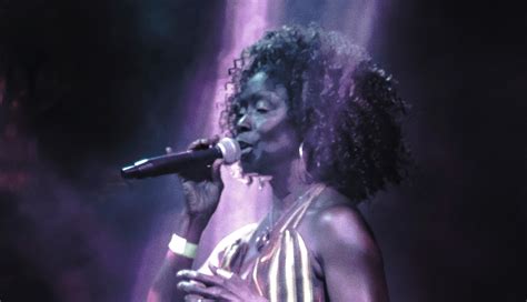 Zeeteah Massiah Singer