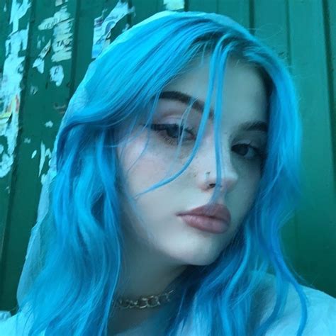Under Hair Color Blue Hair Aesthetic Blue Haired Girl Girl Hair