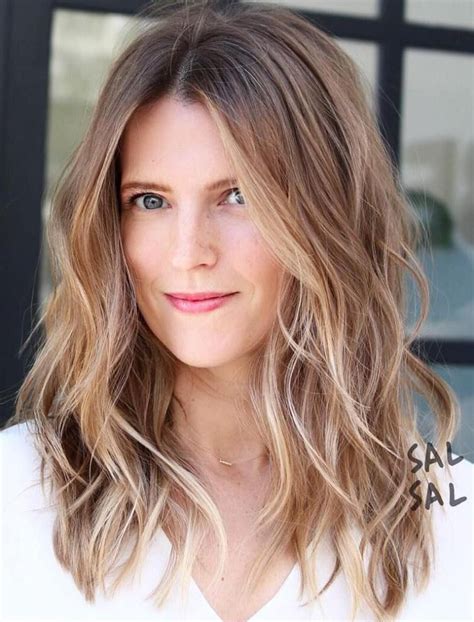 Mid Length Layered Bronde Hairstyle Hairstyles Haircuts Straight Hairstyles Cool Hairstyles
