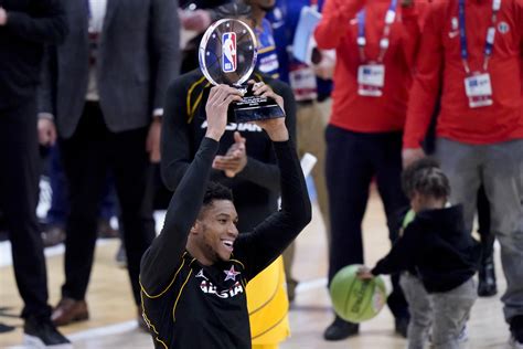 NBA All Star Game MVP ο Γιάννης Αντετοκούνμπο Νίκη για την Team