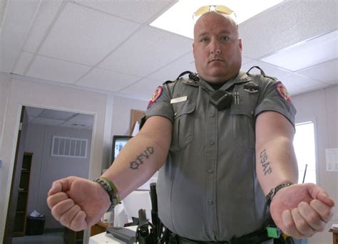 Discover 78 Tattooed Police Officer Latest Esthdonghoadian