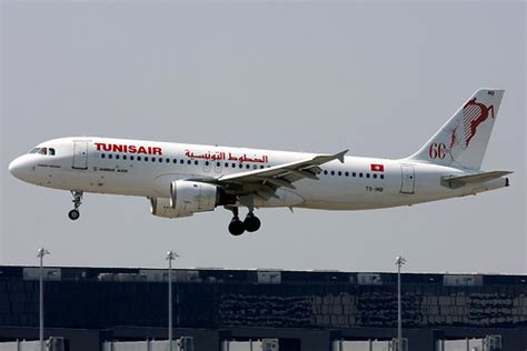 Tunisair Airbus A Ts Imb Farhat Hached Vie Flickr