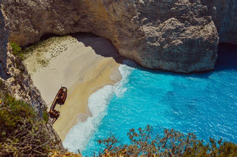 Visiting Shipwreck Cove In Zakynthos Greece The Holidaze