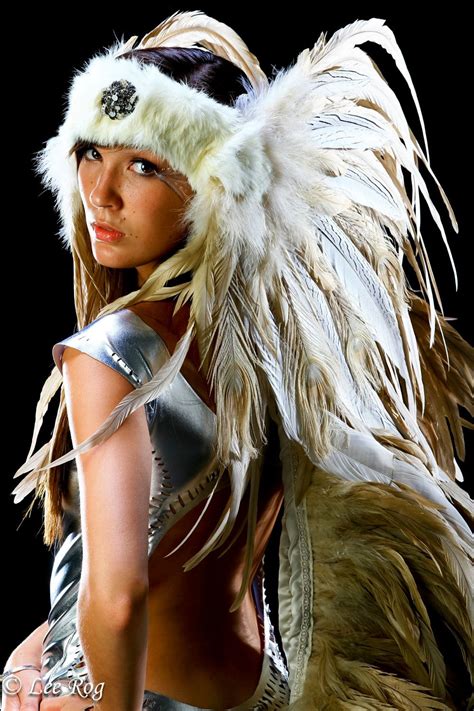 Source Unknown Indian Hat All White Party Feather Headdress Squaw