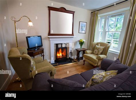 Interior Of Lounge Living Room In A Irish Cottage Stock Photo Alamy