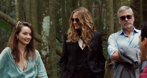 Kaitlyn Dever Stars In ‘ticket To Paradise Trailer With Julia Roberts And George Clooney Watch