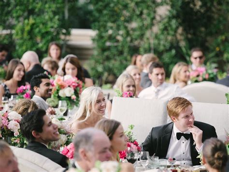 How To Be A Great Wedding Guest
