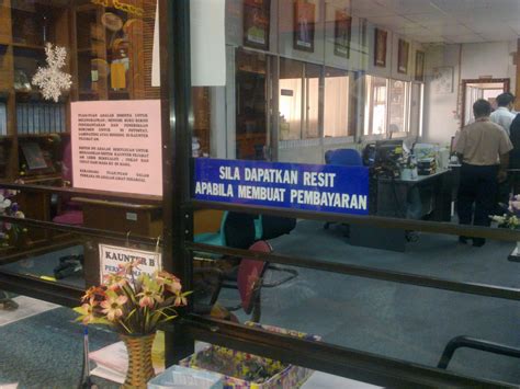 Type of treatment available at hospital mesra included: 1 Kewangan: LAWATAN 5S HOSPITAL MESRA BUKIT PADANG