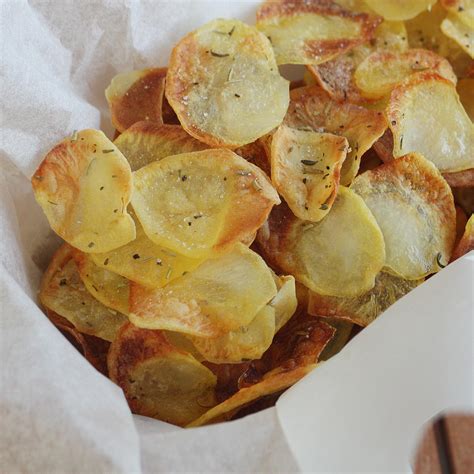 Irresistible Baked Potato Chips · Italianchips