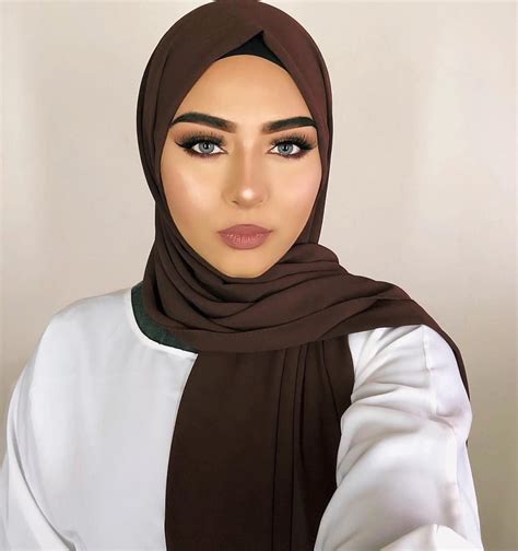Pin By Tova Davis Twin On Hijabs Abayas Hijab Style Tutorial