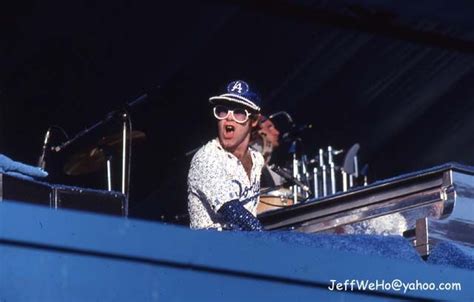 Elton John Dodger Stadium 1975 Elton John Iconic Photos Dodger