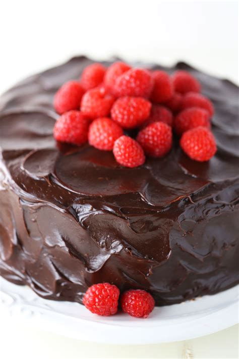 Follow instructions on how to make filling for filled cupcakes and filled cakes online at wilton! Chocolate Raspberry Layer Cake - Mom Loves Baking