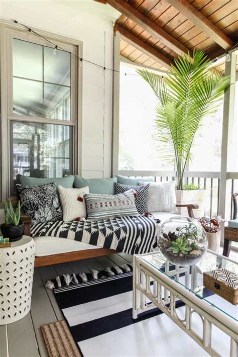 Screen Porch And Outdoor Living Room Makeover