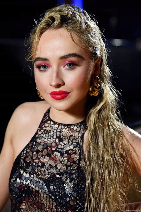 Sabrina Carpenter Sexy 35 Photos The Fappening Plus