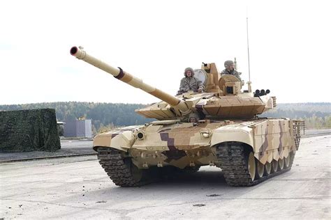 Russia Cant Afford Its New T 14 Armata Tanks Turns To Updated Older