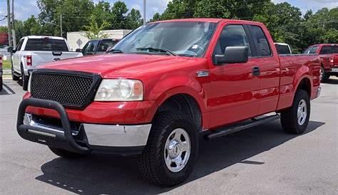 Pre-Owned 2005 Ford F-150 XLT 4WD