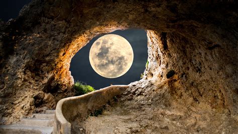 Full Moon Between The Gap Of Rock Arch During Nighttime 4K 5K HD Nature ...