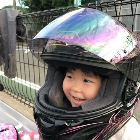 Eiji Watanabeさんはinstagramを利用しています「バイク女子2さい 将来はプリキュア」 Bicycle Helmet