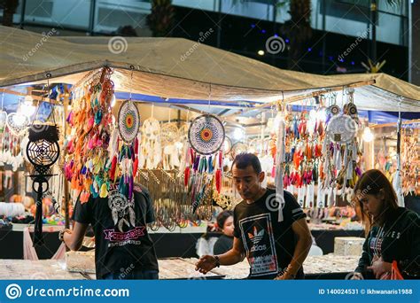 Malaysia intra sovereign's restricted travel document. JOHOR,MALAYSIA - FEBRUARY 2019 : Street Scene Of ...