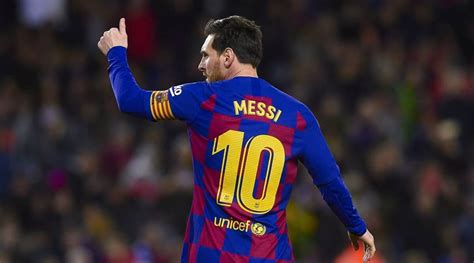 Lionel Messi Becomes Footballs Second Billionaire After