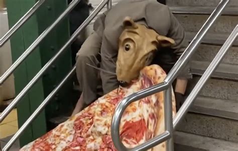 Actor Dressing Up As Life Sized Pizza Rat In New York Goes Viral