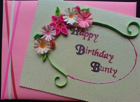 This site offers 122 birthday cards you can download and print. Make Your Own Birthday Card
