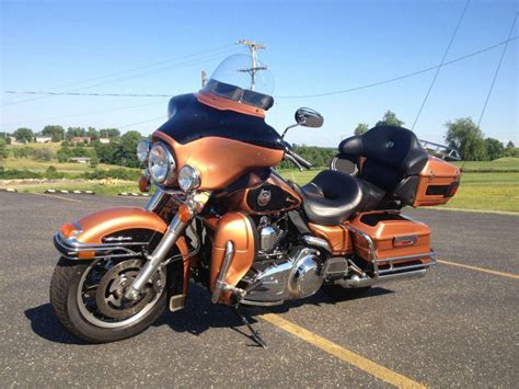 There's now a full sound system. Buy 2008 Harley-Davidson FLHTCU Ultra Classic Electra on ...