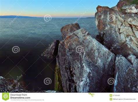 Rocky Coast At Lake Baikal Stock Image Image Of Cliff 27165403