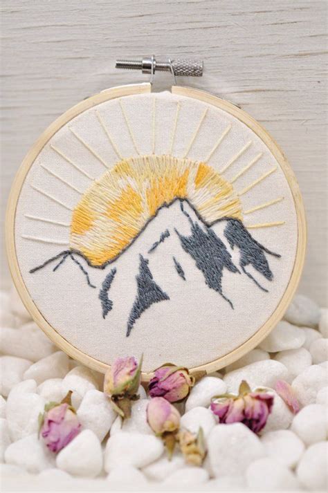 5 Free Mountain Embroidery Designs Juli History