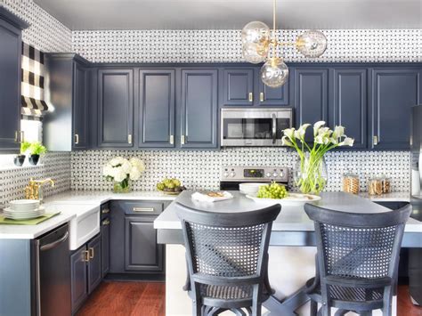 To estimate costs for your project: Spray Painting Kitchen Cabinets: Pictures & Ideas From HGTV | HGTV