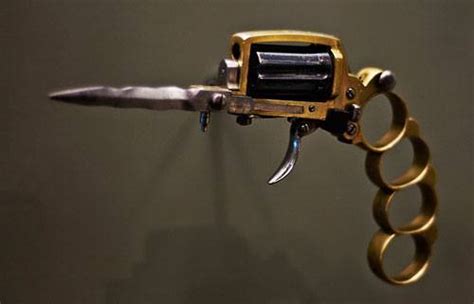 Apache Revolver Brass Knuckle Duster Knife Gun